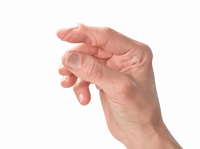 Oval-8 Finger Splints, size 5