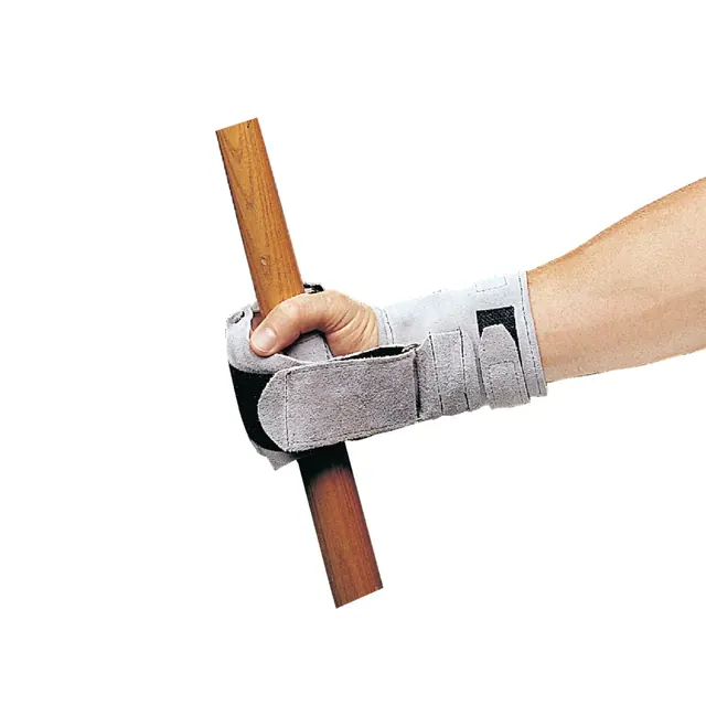 Grasping Cuff With Wrist Support